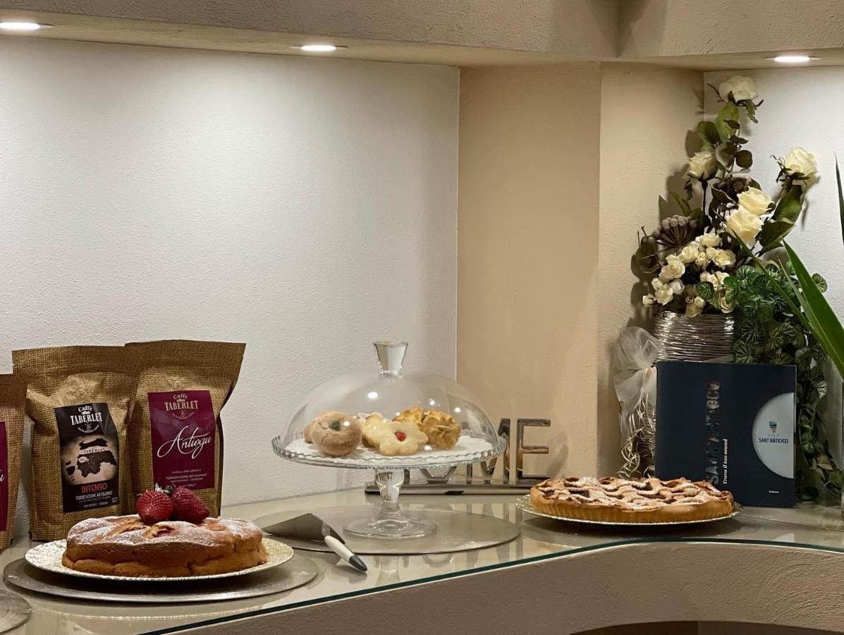 Montellinos Suite Tortora SantʼAntìoco Dış mekan fotoğraf